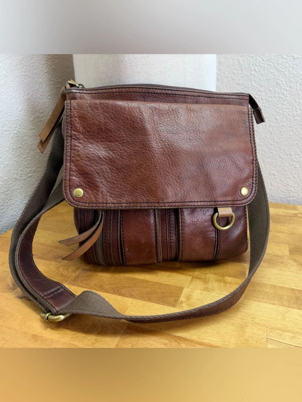 Fossil Long Live Vintage 1954 Leather Cargo Crossbody Bag Brown - Picture 2 of 15